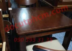 BÀN GHẾ GỖ