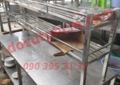 BÀN THỚT 80 x 180 CÓ KỆ